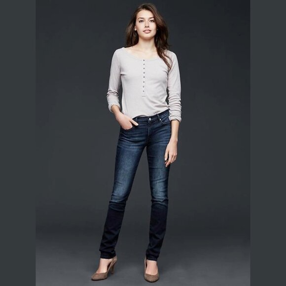 Gap 1969 Resolution Slim Straight Dark Wash Sz 32 - Picture 1 of 11